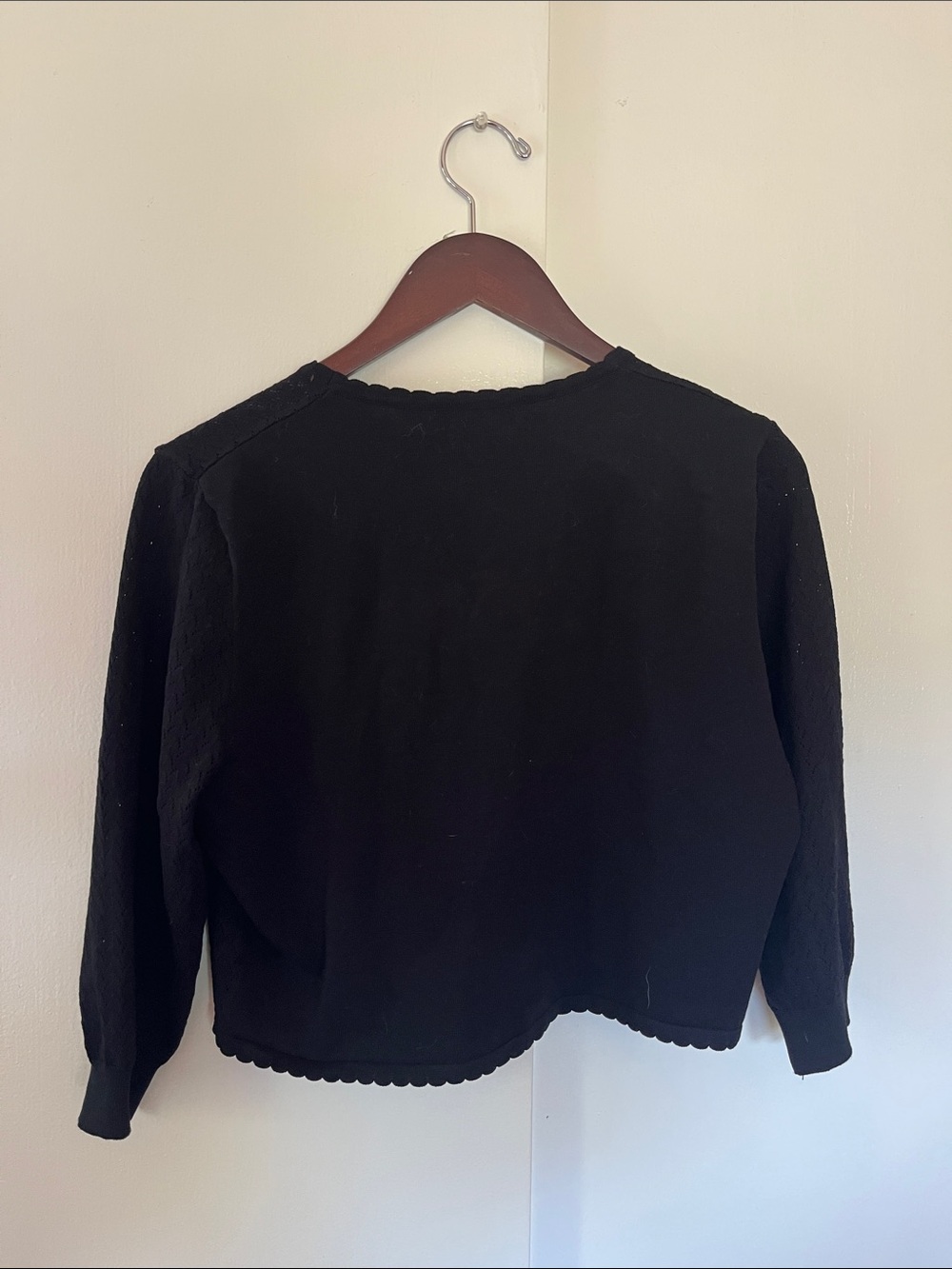 NWT Belle Poque Black Scalloped Edge Cropped Cardigan - Picture 6 of 6
